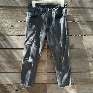 501 Levi’s Cropped Jeans